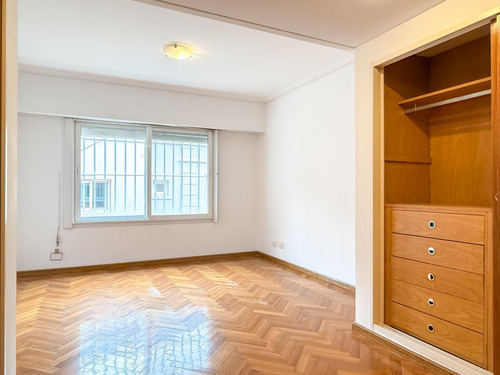 Casa En Alquiler, 4 Plantas, Jardín Y Pileta - Martínez