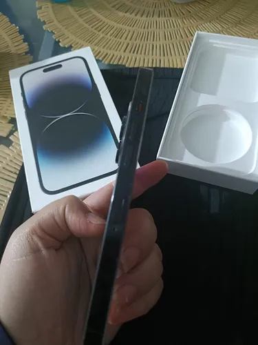 Apple iPhone 14 Pro Max (128 Gb) - Negro Espacial (Usado)