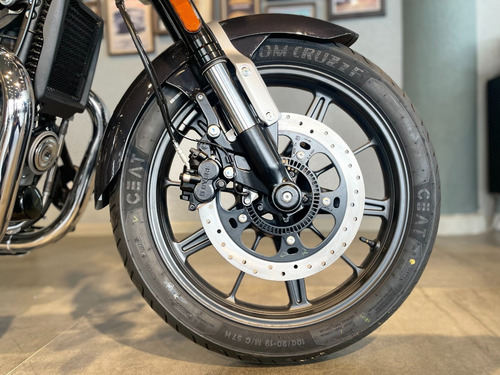 Royal Enfield Super Meteor 650