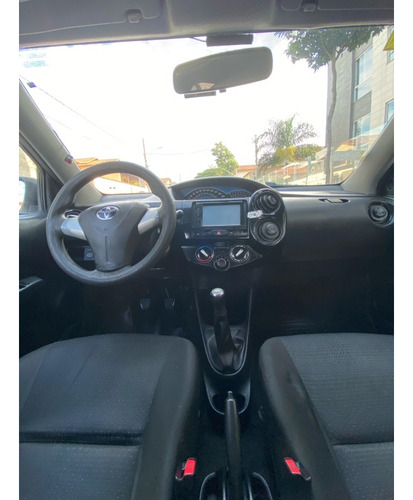 Toyota Etios 1.5 X SEDAN 16V FLEX 4P MANUAL