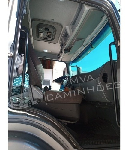 Imagem 9 de 14 de Caminhão Mercedes 2035 - 4x2 T