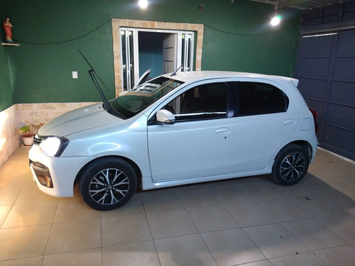 Toyota Etios 1.5 Xls 6mt