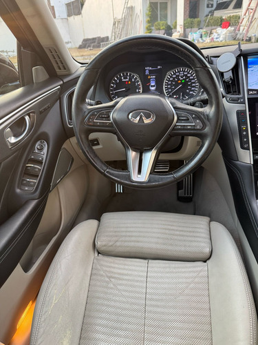 Infiniti Q50 3.5 Hybrid At