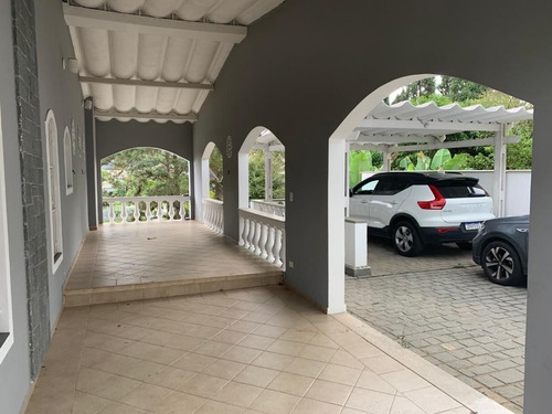 Imagem 5 de 15 de Casa Em Um Dos Melhores Condomínios De Arujá J.02