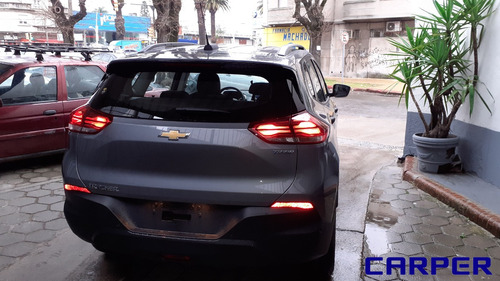 Imagen 10 de 11 de Chevrolet Tracker Ls 2023