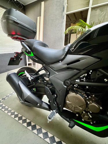 Voge 300ds