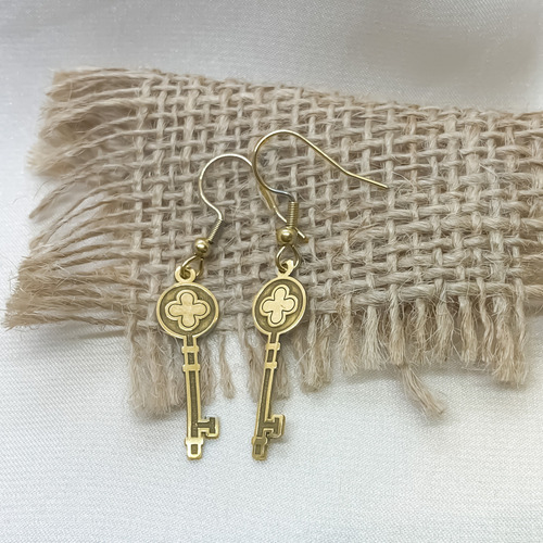 Aros Llave Trébol Oro 18k Macizo