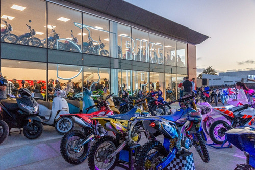Imagen 21 de 23 de Benelli 180s - 30% Off En Servicios - 100% Financiada