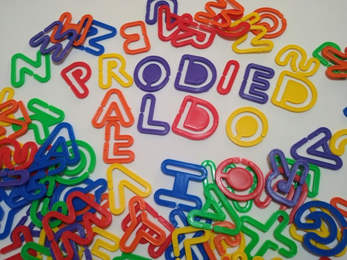 Letras Enganchables Braille 84 Piezas - Material Didáctico