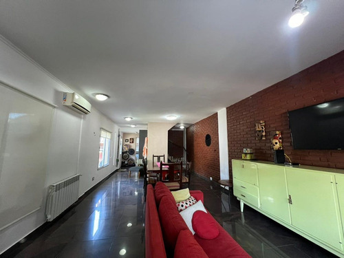 Venta Casa 4 Amb. C/ Garage - Ituzaingo