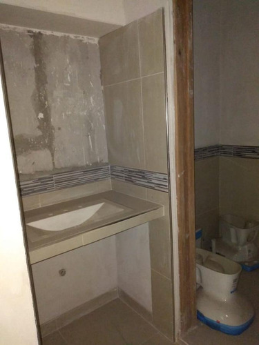 Imagen 14 de 21 de Se Vende Casa Macro Centro A Terminar