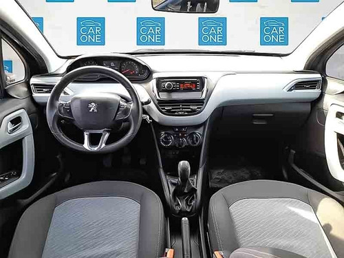 Imagen 9 de 16 de Peugeot 208 Allure 1.5 2014