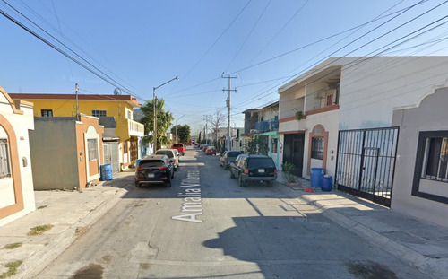 Sg- Casa En Remate Bancario En Amalia Villareal , Fracc Colinas Del Sol , Juarez, Nuevo Leon.