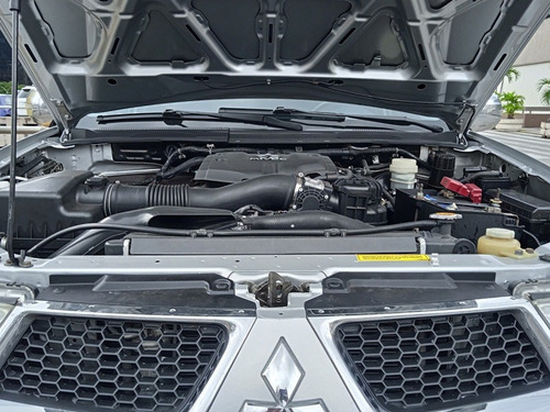Mitsubishi Montero