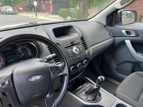Ford Ranger 2.5 Xlt Cabina Doble 4x2 Mt
