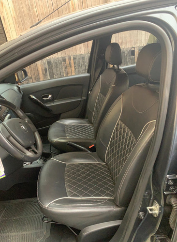 Renault Logan 1.6 Privilege / Intens