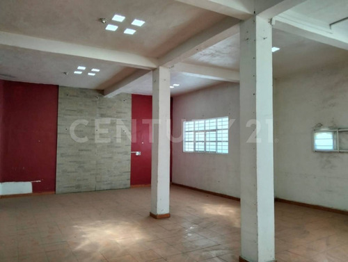 Inmueble Productivo En Venta En Av. Valle De Almazora, Sagitario 9 Ecatepec