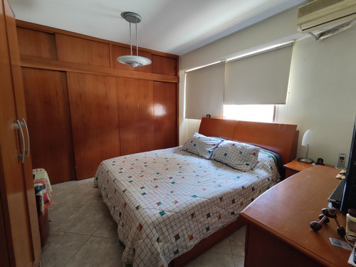 Apartamento En La Avenida Rómulo Gallegos