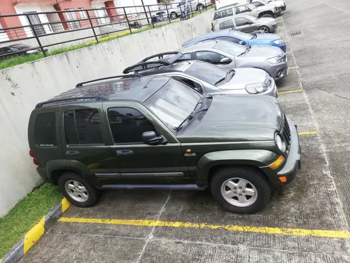Poderosa Jeep Cherokee Sport 2007 Automática 4x4