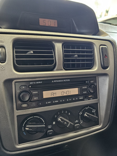 Mitsubishi Pajero TR4 2.0 Flex 5p