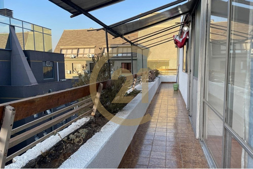 Penthouse Con Terraza Privada En Providencia