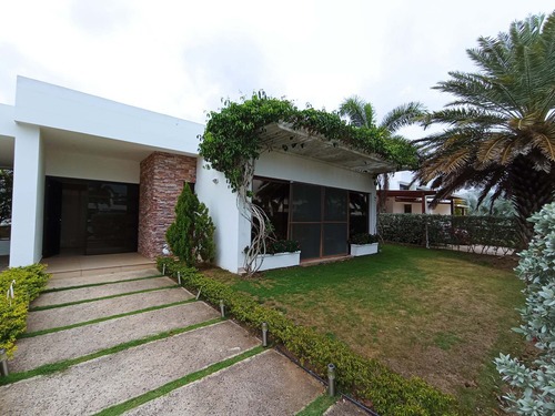 Imagen 2 de 30 de Zona Norte - Venta De Casa En Barcelona De Indias.