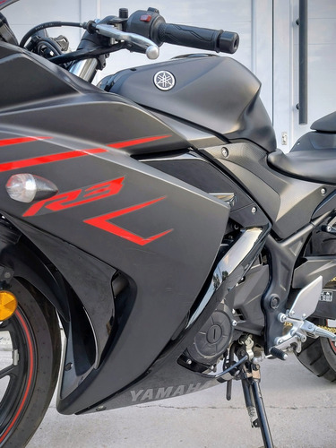 Yamaha R3