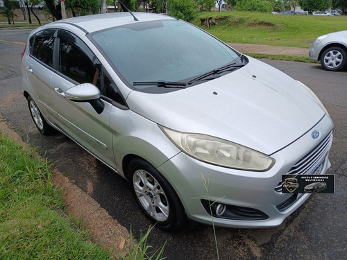 Ford Fiesta 1.6 Rocam Se Flex 5p