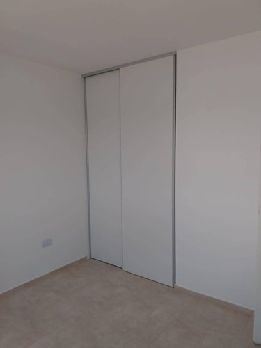 Imagen 8 de 19 de Vendo Duplex Valle Cercano 2 Dormitorios
