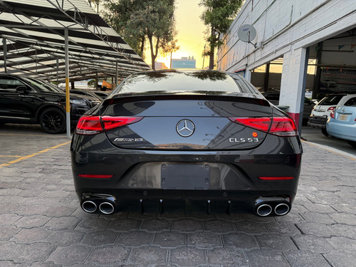 Mercedes-Benz Clase CLS 5.5l 63 S Amg 4mic Biturbo At