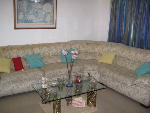 Imagen 6 de 14 de En Venta Th En Av Circunvalación.. Porlamar.