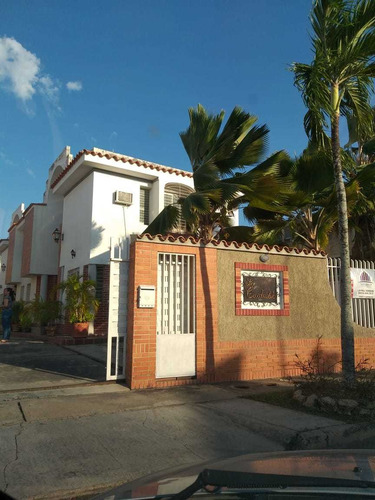 Imagen 1 de 13 de Casa-quinta En Venta Trigal Norte Oportunidad Ga Vip