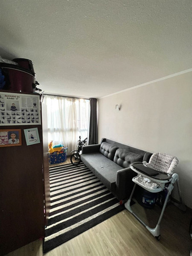 Vendo Departamento 2d 1b, Cercano A Metro Hospitales.