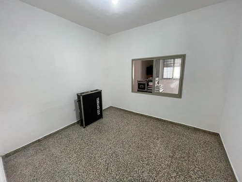 Imagen 16 de 26 de Venta De Casa 4 Amb. + Local + Dpto. 2 Amb. En San Miguel!