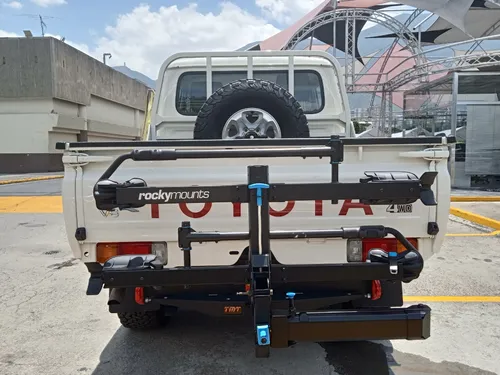 Toyota Land Cruiser S79