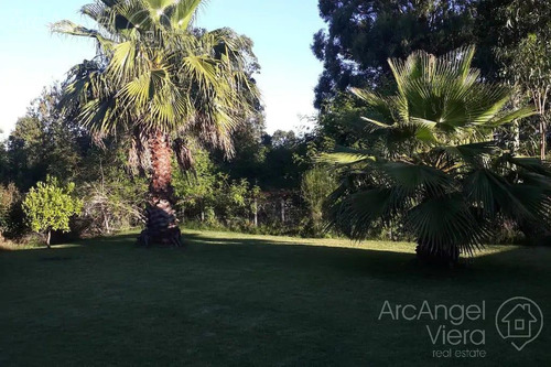 Casa Con Piscina En Alquiler Anual Venta , Playa Mansa Pda 39