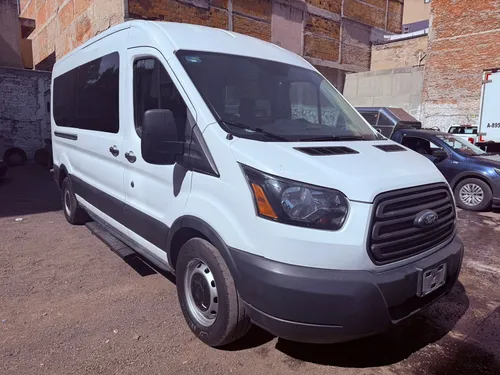 Ford Transit 3.8 Gasolina Van At