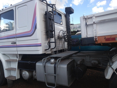 Imagem 9 de 15 de Scania T142 H Trator 4x2 1984 C/ Carreta Randon