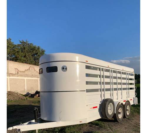 Remolque Para 4 Y 5 Caballos Semi Lujo