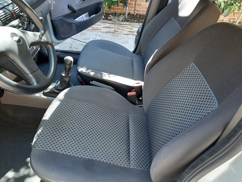 Chevrolet Corsa 2012
