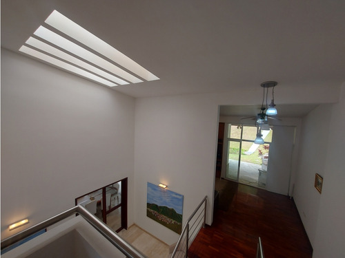 Se Vende Casa 550m2 La Lagunita Country Club 8699
