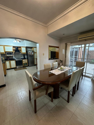Casa Venta 4 Ambientes En Lomas De Zamora