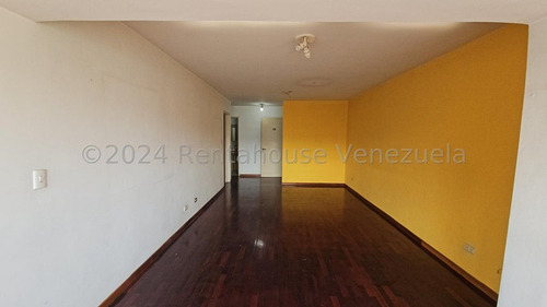 Apartamento Para Remodelar La Urbina Db Mls #24-24955