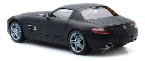 Mercedes Benz Sls Amg 2010 Minichamps Escala 1/18 Nuevo