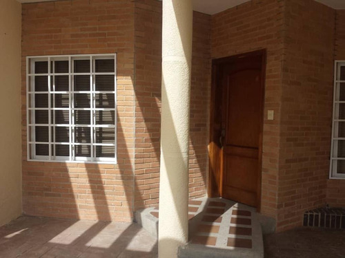 Imagen 3 de 15 de Town House Trigal Norte Conj Res Monte Plata Foth154valencia