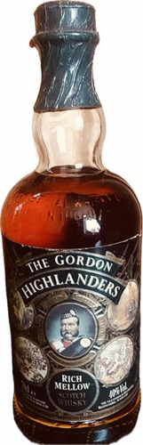 The Gordon Highlanders Rich Mellow Scotch Whisky 700ml 40%