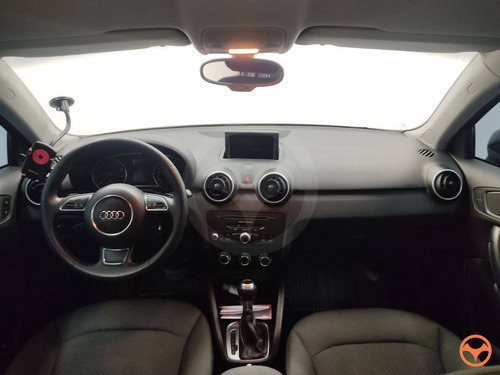 Imagem 7 de 15 de Audi A1 1.4 Tfsi Sportback Attraction 16v 122cv Gasolina 4p