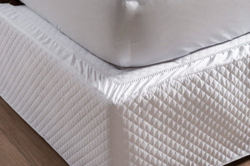 Kit Com 19 Saia Matelada Queen 1pç Impermeável Com Elástico