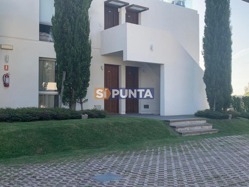 Imagen 12 de 13 de Apartamento Ubicado En La Rinconada