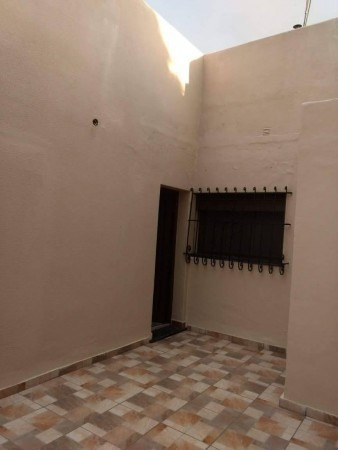 Imagen 9 de 10 de Casa Interna Con Locales